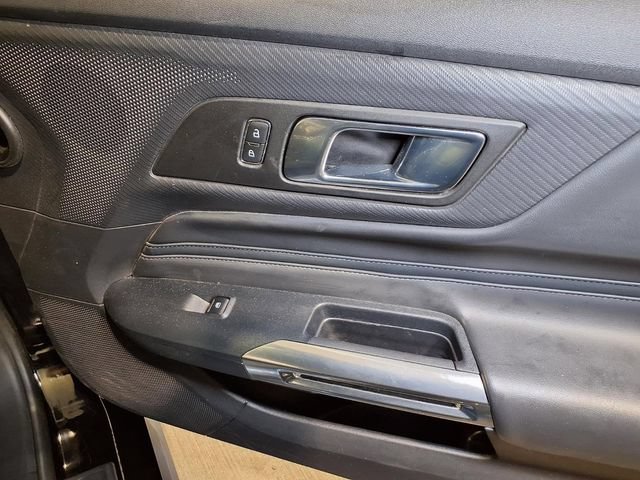 Certified 2024 Ford Mustang Premium RWD image 23