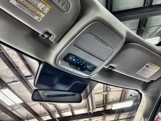 Certified 2025 Ford Expedition Active AWD/4WD image 35
