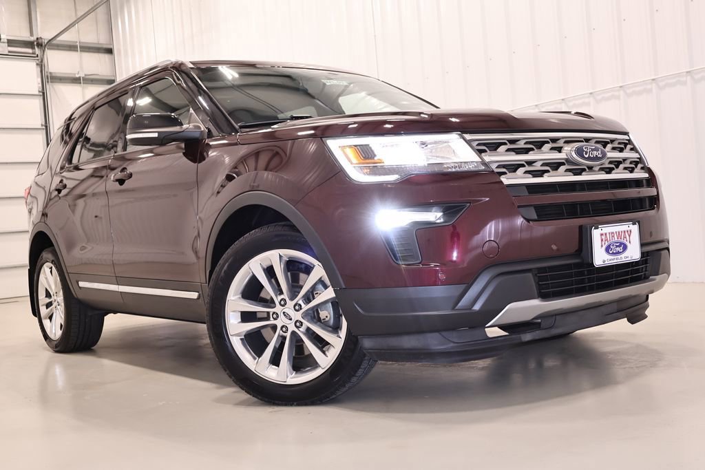 Certified 2018 Ford Explorer XLT w/ Equipment Group 202A image 11