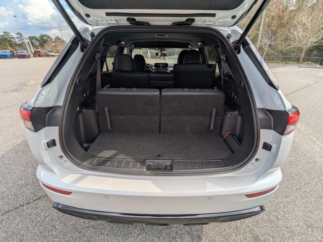 Used 2023 Mitsubishi Outlander SE image 34