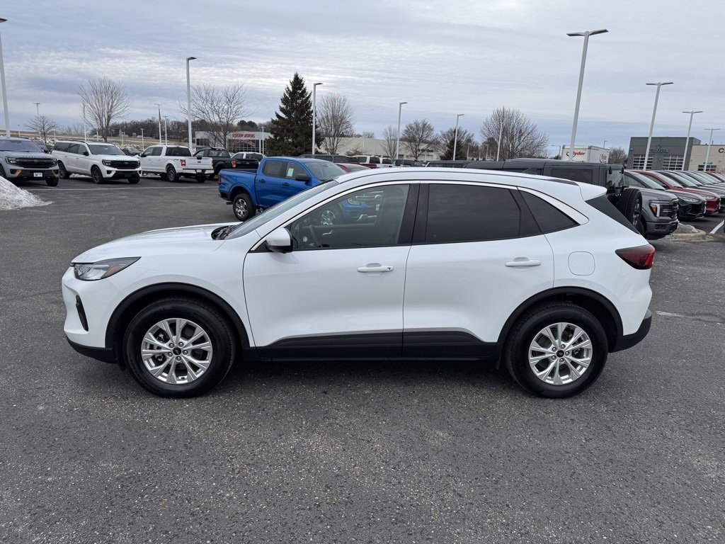 Certified 2023 Ford Escape Active w/ Tech Pack #2 image 4