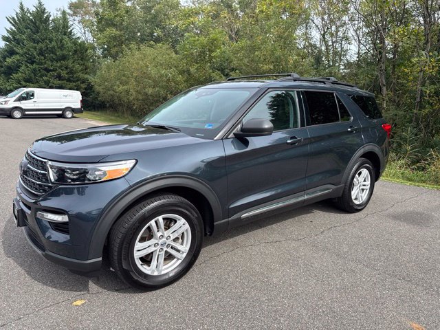 Certified 2024 Ford Explorer XLT w/ Equipment Group 202A AWD/4WD image 6