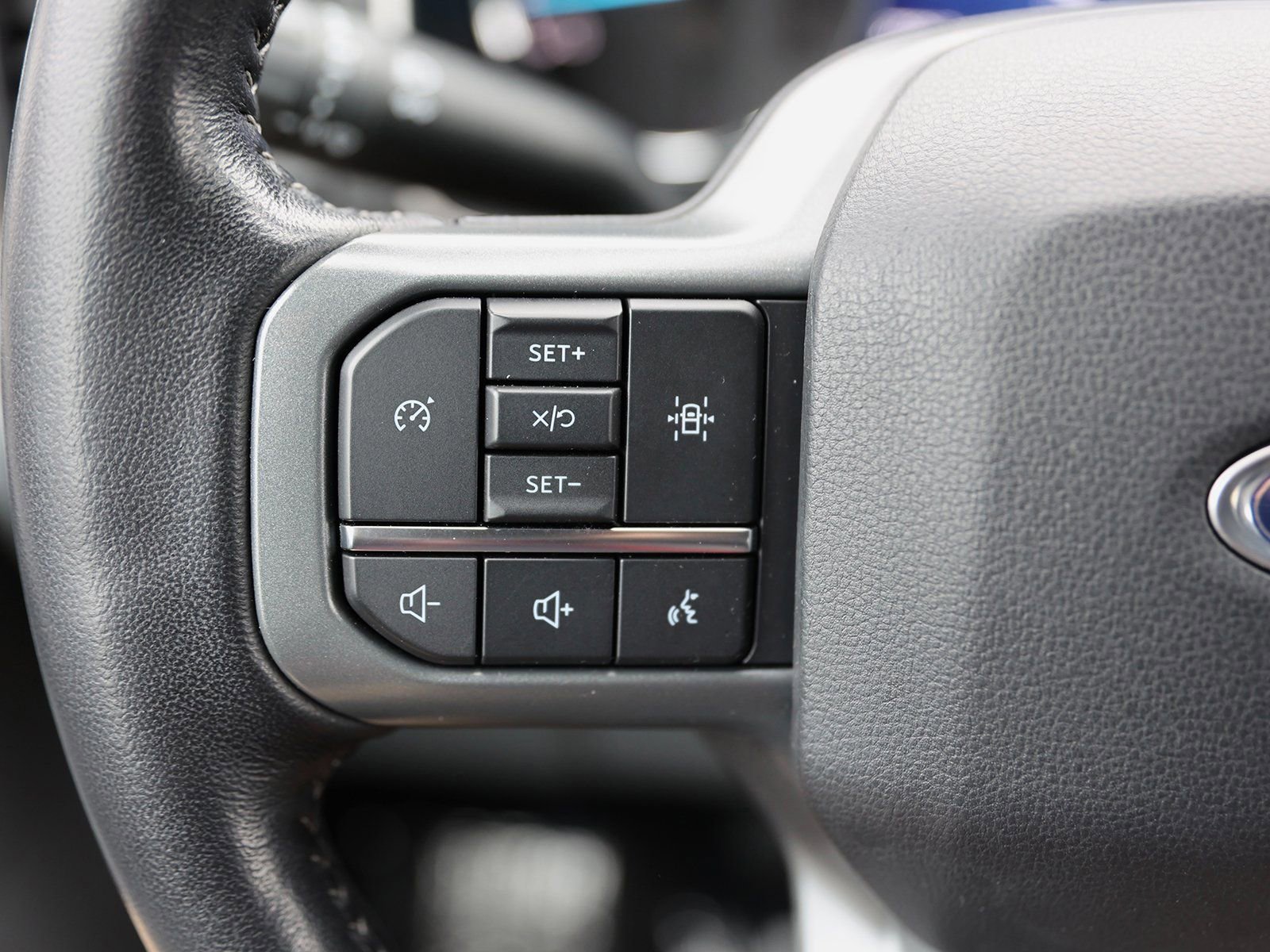 Certified 2022 Ford F150 XLT w/ Equipment Group 302A High image 42