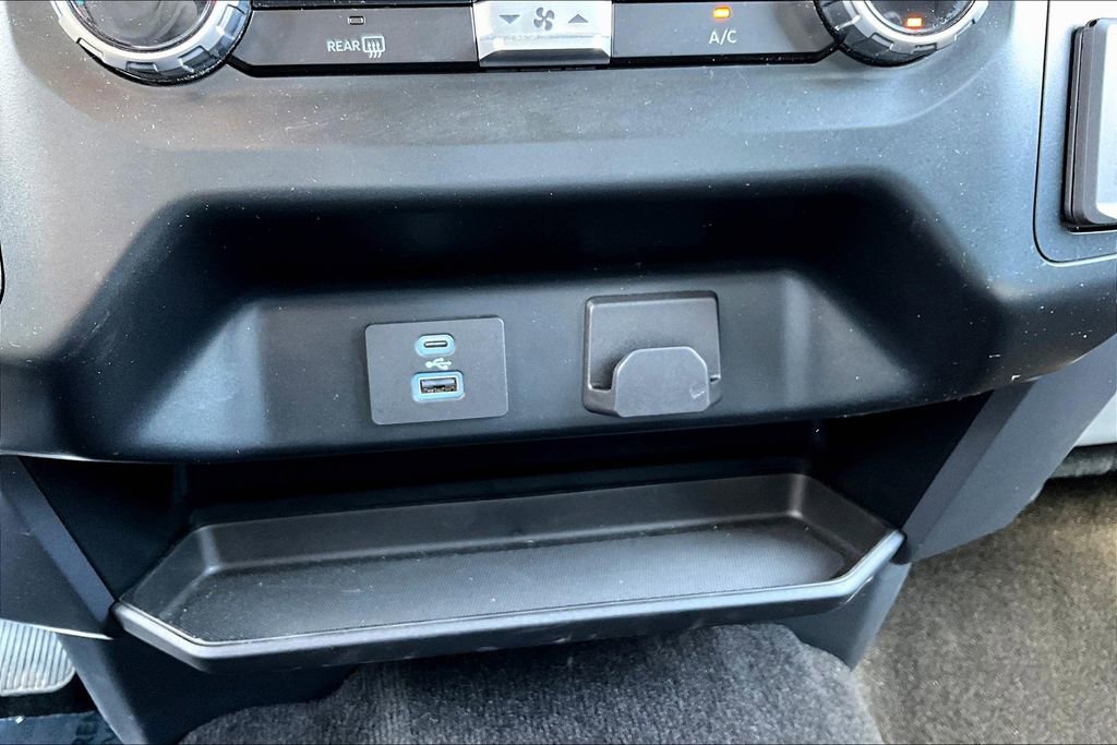 Certified 2023 Ford F150 XLT w/ Equipment Group 301A Mid image 33