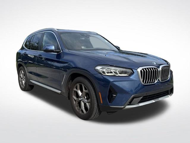 Used 2022 BMW X3 sDrive30i w/ Premium Package 2 RWD image 2