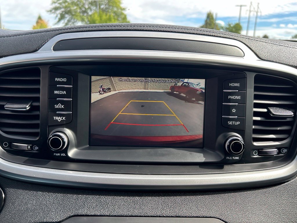 Used 2020 Kia Sorento S AWD/4WD image 18