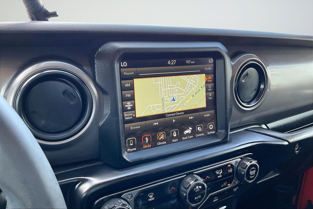 Used 2023 Jeep Wrangler Unlimited Sport AWD/4WD image 11