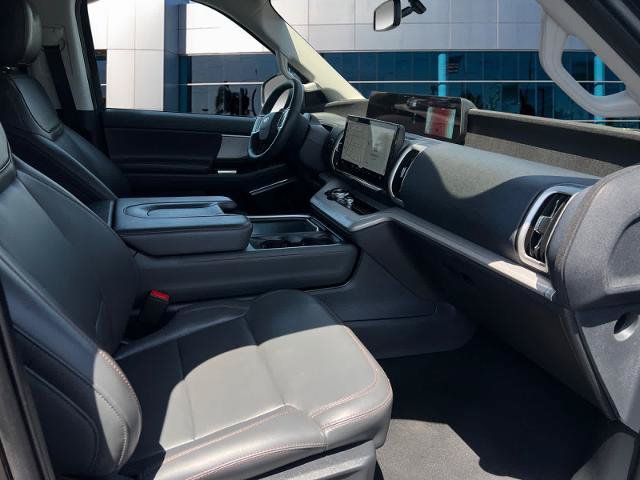 Certified 2025 Ford Expedition Active RWD image 16