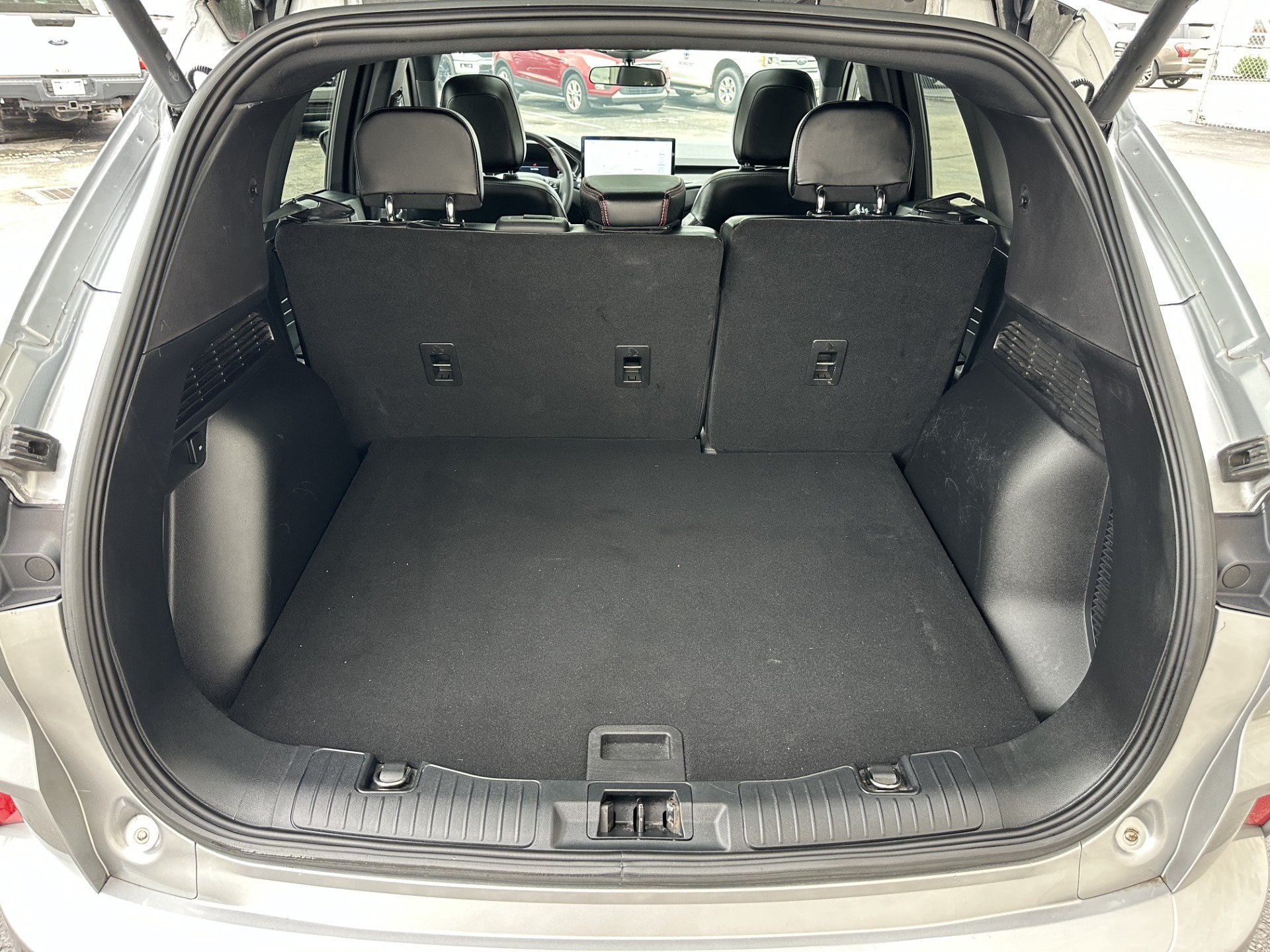 Certified 2023 Ford Escape ST-Line AWD/4WD image 7