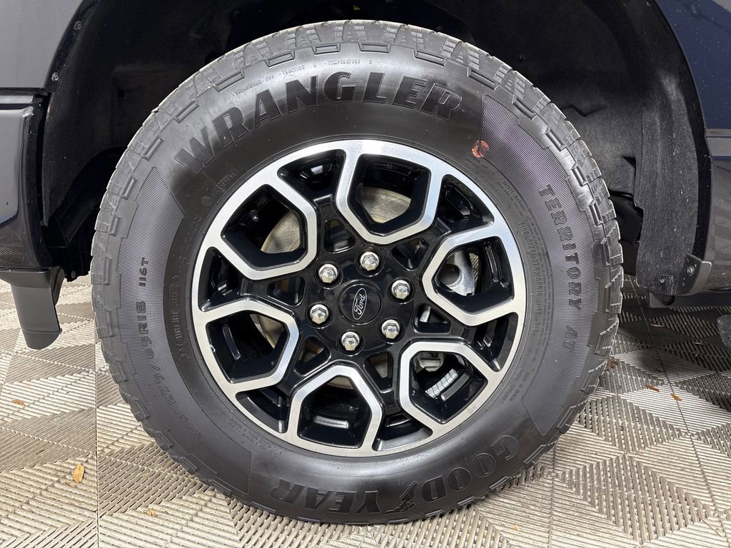 Certified 2023 Ford F150 XLT w/ Equipment Group 302A High image 16