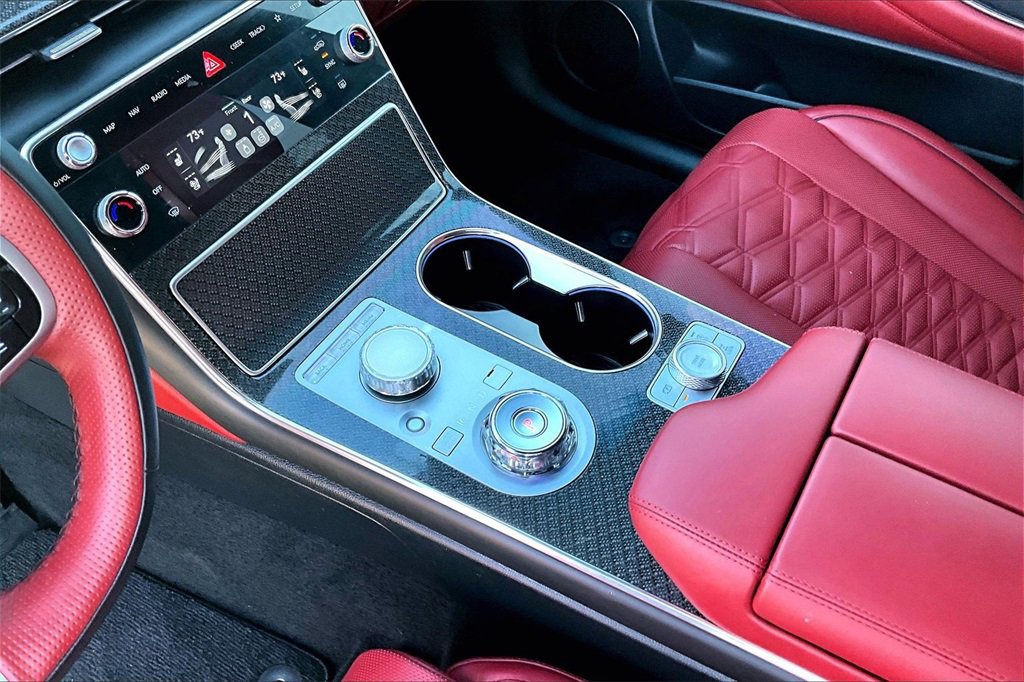 Used 2025 Genesis GV80 3.5T e-SC image 15