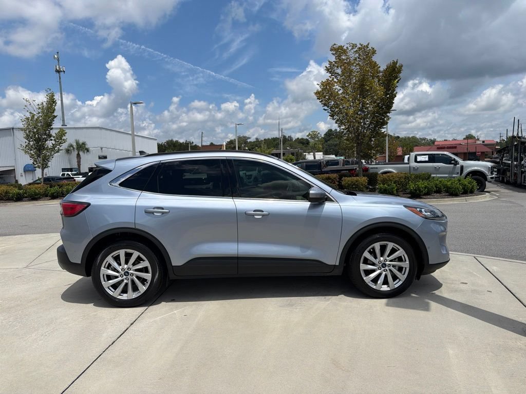 Certified 2022 Ford Escape Titanium w/ Titanium Elite Package FWD video 2