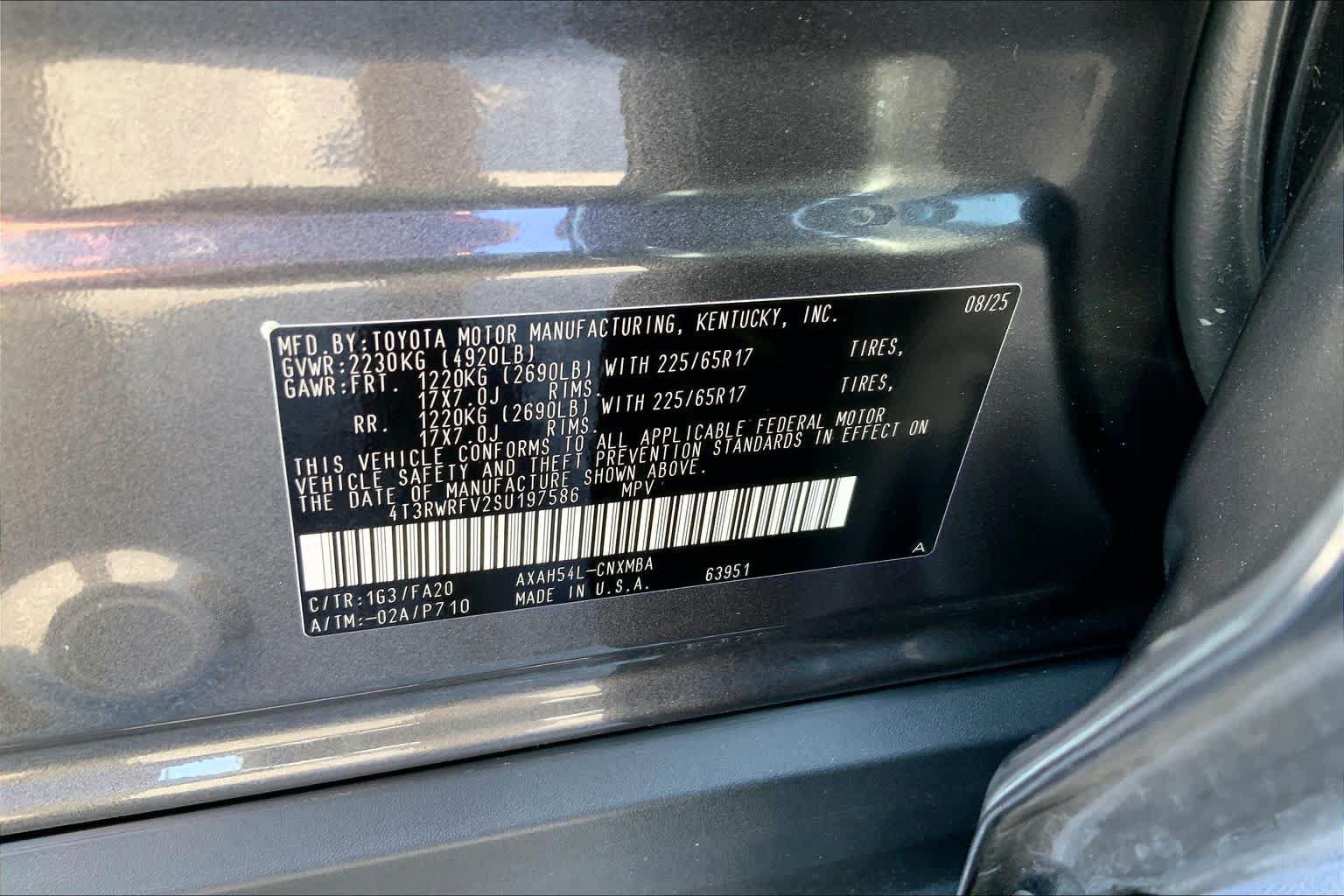 Used 2025 Toyota RAV4 XLE w/ Convenience Package AWD/4WD image 30