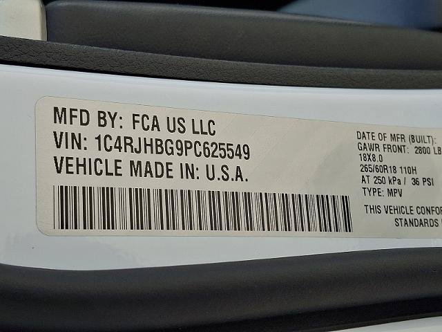 Used 2023 Jeep Grand Cherokee Limited AWD/4WD image 28