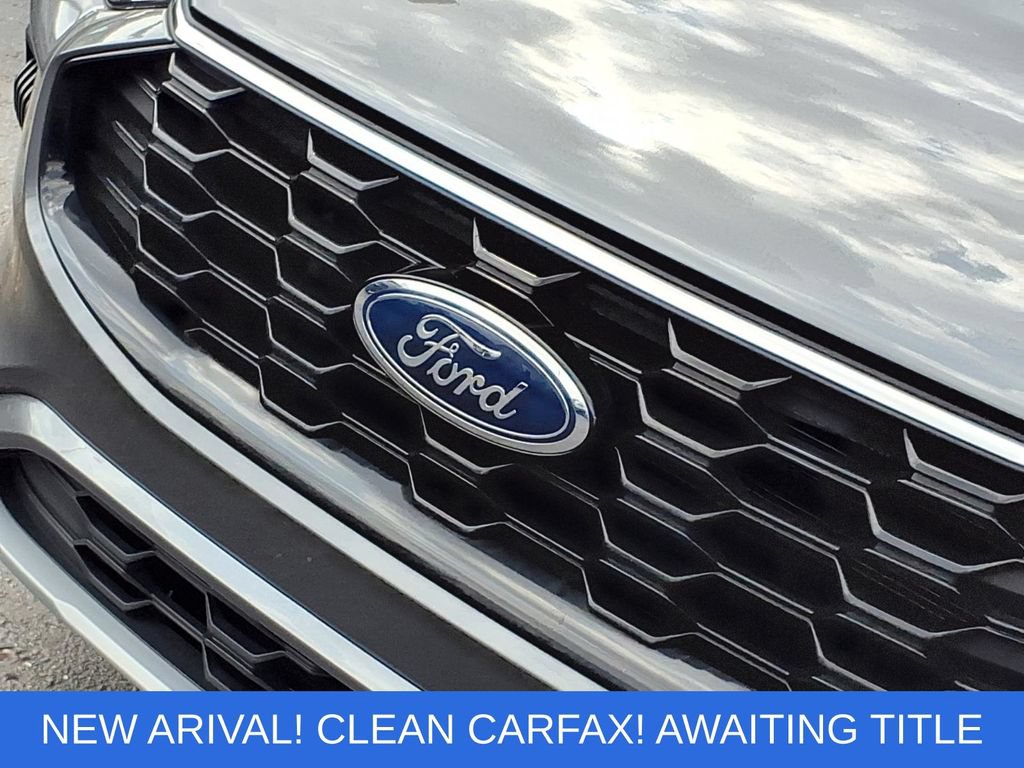 Certified 2024 Ford Escape ST-Line w/ Tech Pack #1 AWD/4WD image 32