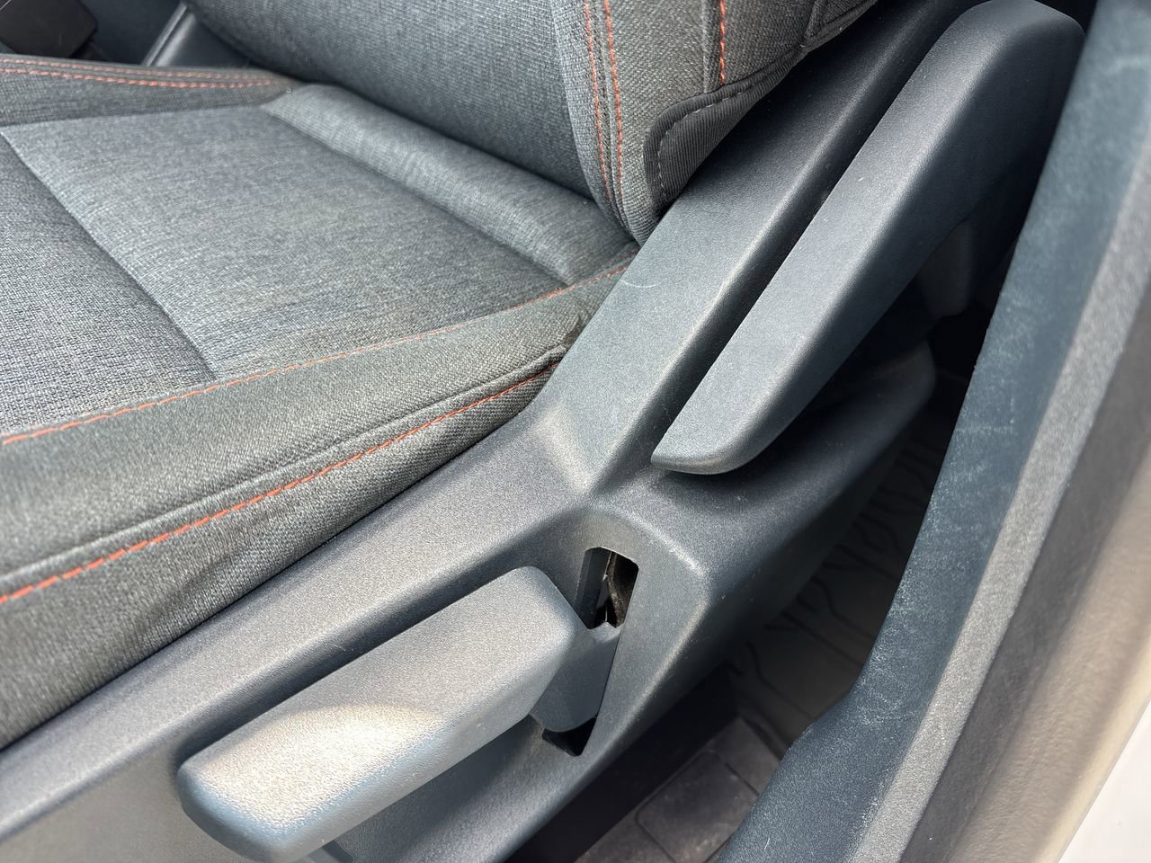 Certified 2023 Ford Maverick XLT FWD image 18