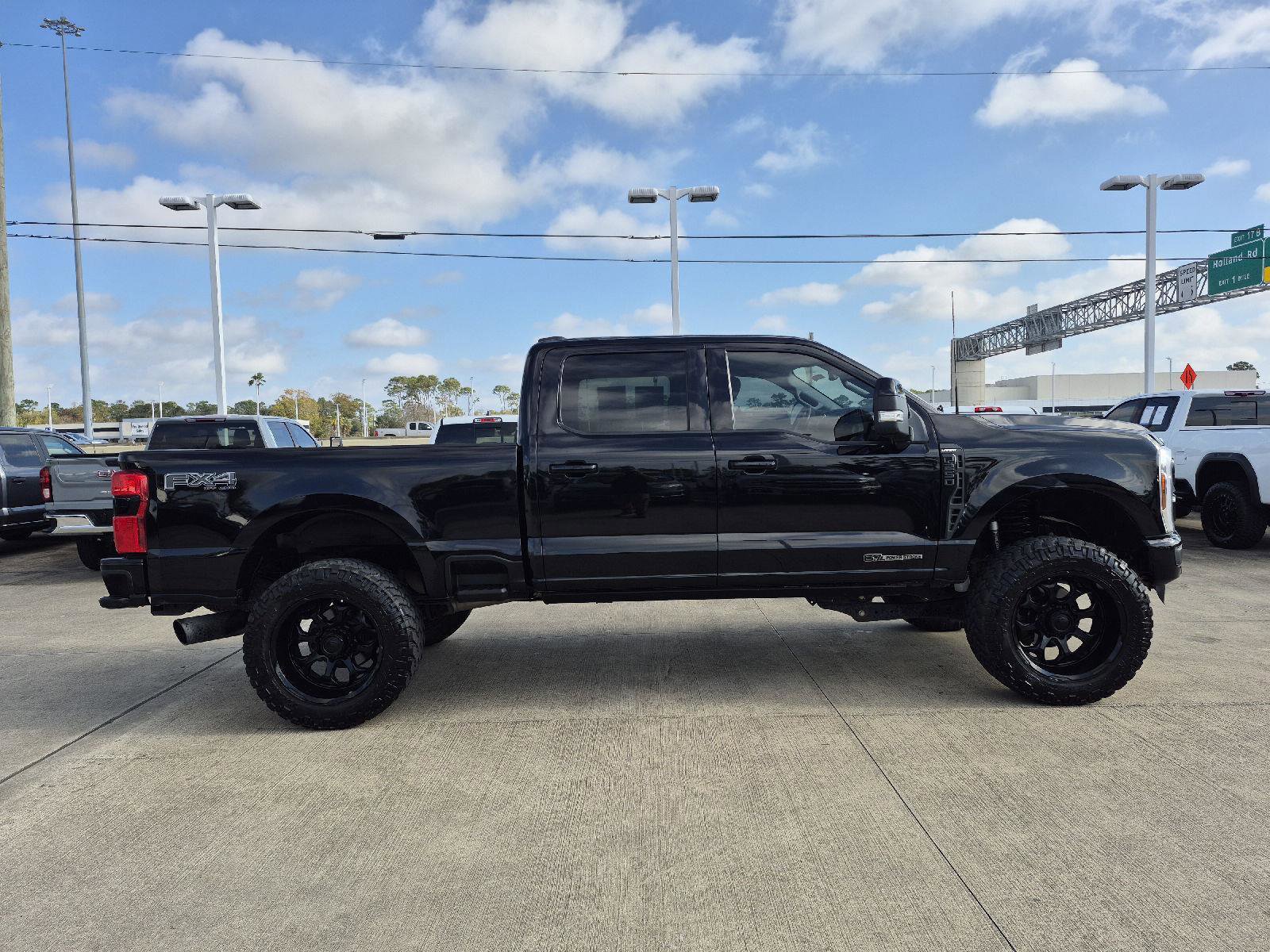 Certified 2024 Ford F250 Lariat w/ Lariat Ultimate Package image 5