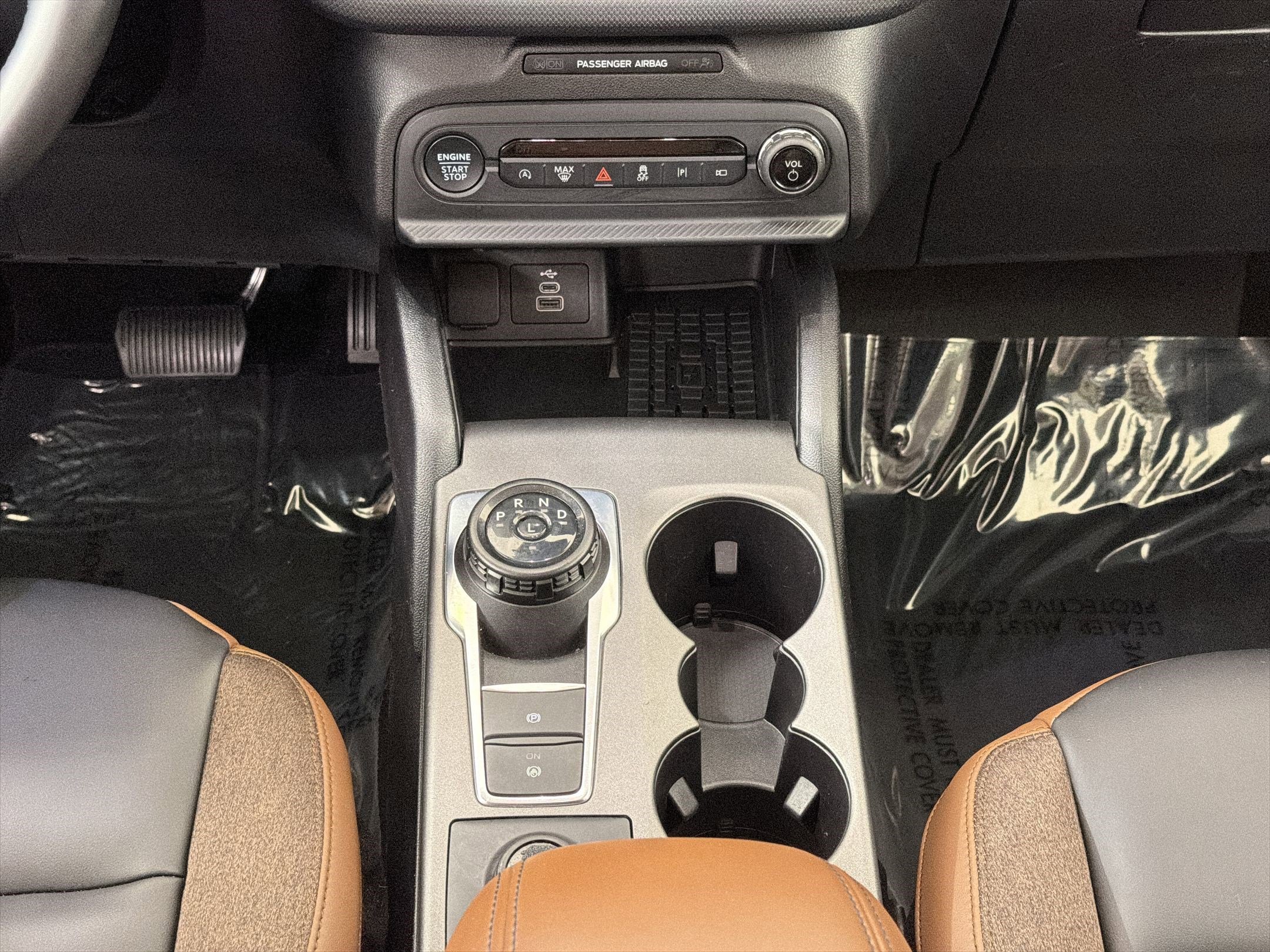 Certified 2025 Ford Bronco Sport Outer Banks w/ Outer Banks Tech Package+ AWD/4WD image 25