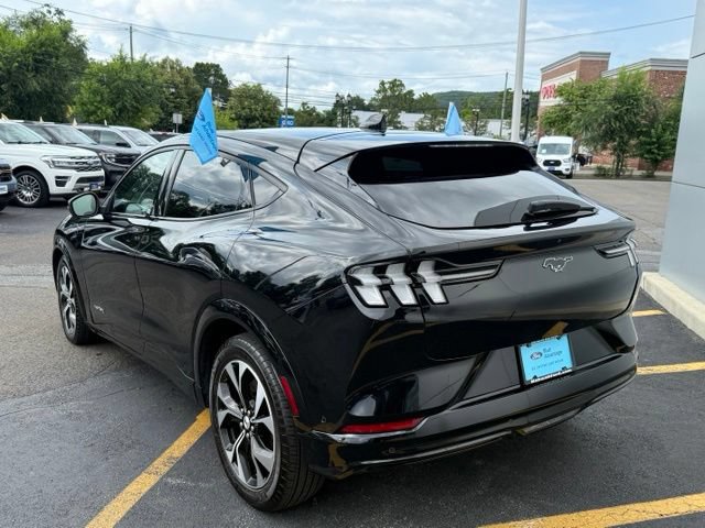 Certified 2022 Ford Mustang Mach-E Premium AWD/4WD image 6