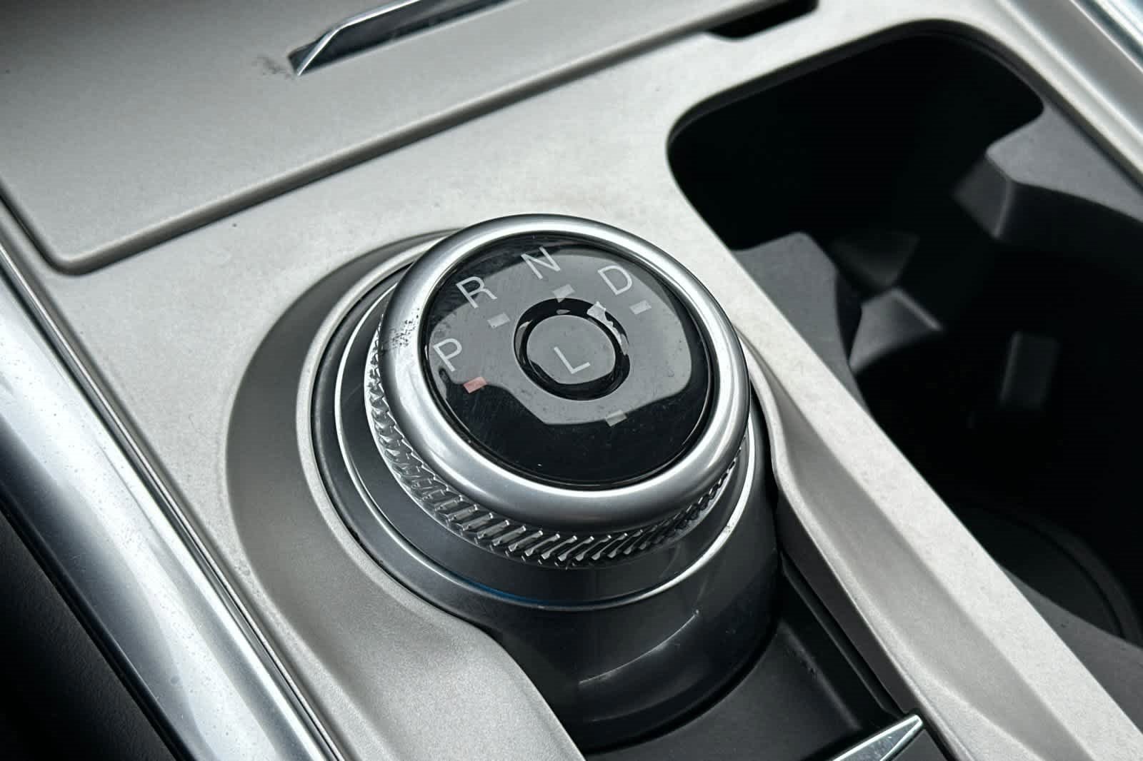 Certified 2022 Ford Explorer XLT w/ Equipment Group 202A image 24