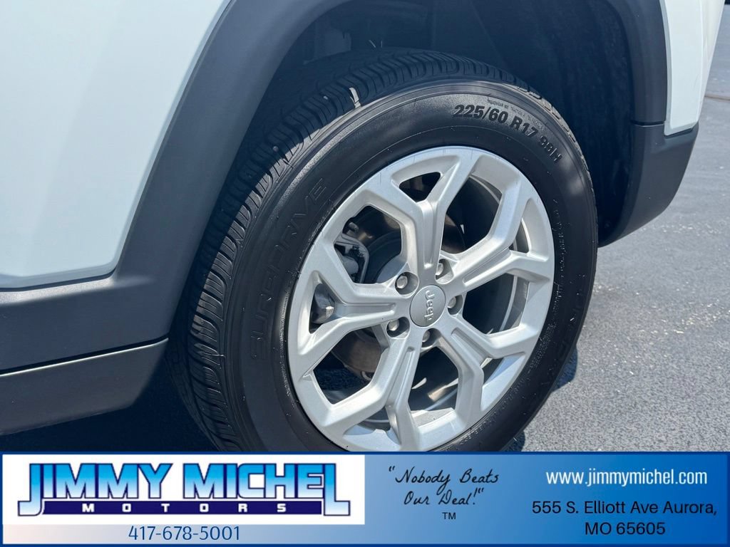 Used 2024 Jeep Compass Latitude AWD/4WD image 31