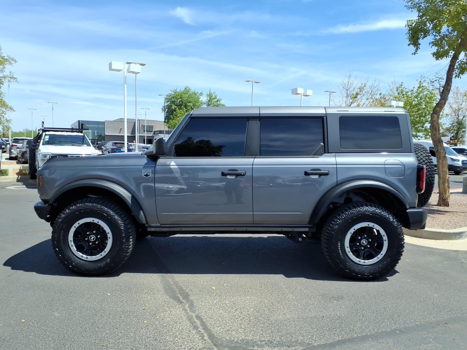 Certified 2023 Ford Bronco Big Bend w/ Sasquatch Package AWD/4WD image 7