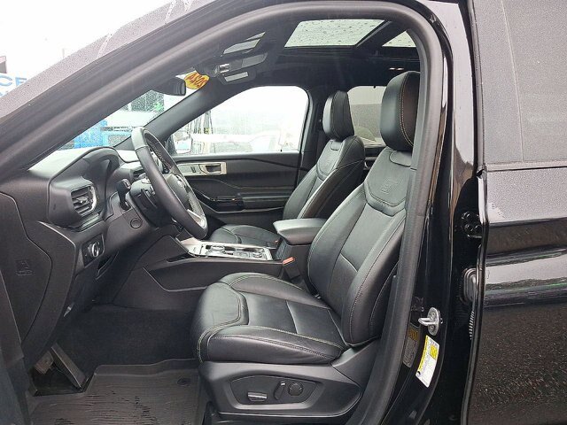 Certified 2024 Ford Explorer ST w/ Equipment Group 401A AWD/4WD image 11