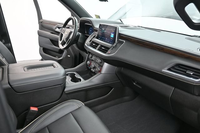 Used 2023 Chevrolet Tahoe Premier w/ Premium Package AWD/4WD image 30
