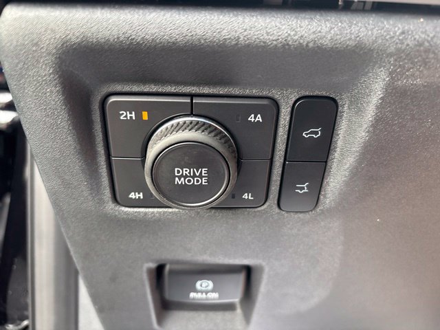 Certified 2025 Ford Expedition Platinum AWD/4WD image 18