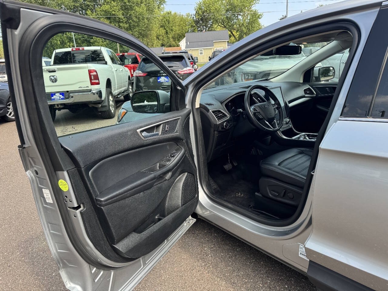 Certified 2023 Ford Edge SEL AWD/4WD image 10
