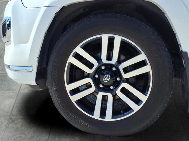 Used 2020 Toyota 4Runner Limited image 10