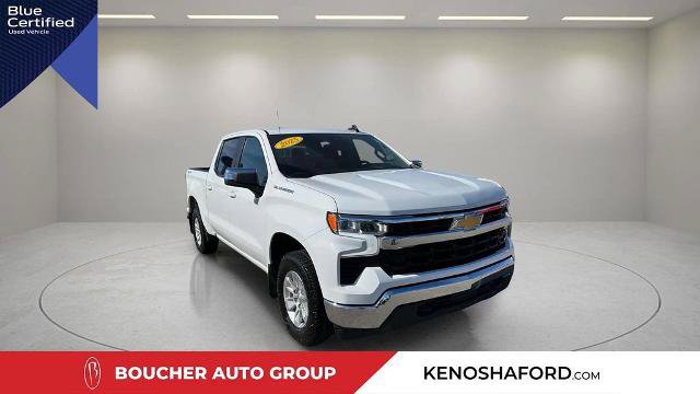 Used 2025 Chevrolet Silverado 1500 LT AWD/4WD image 3