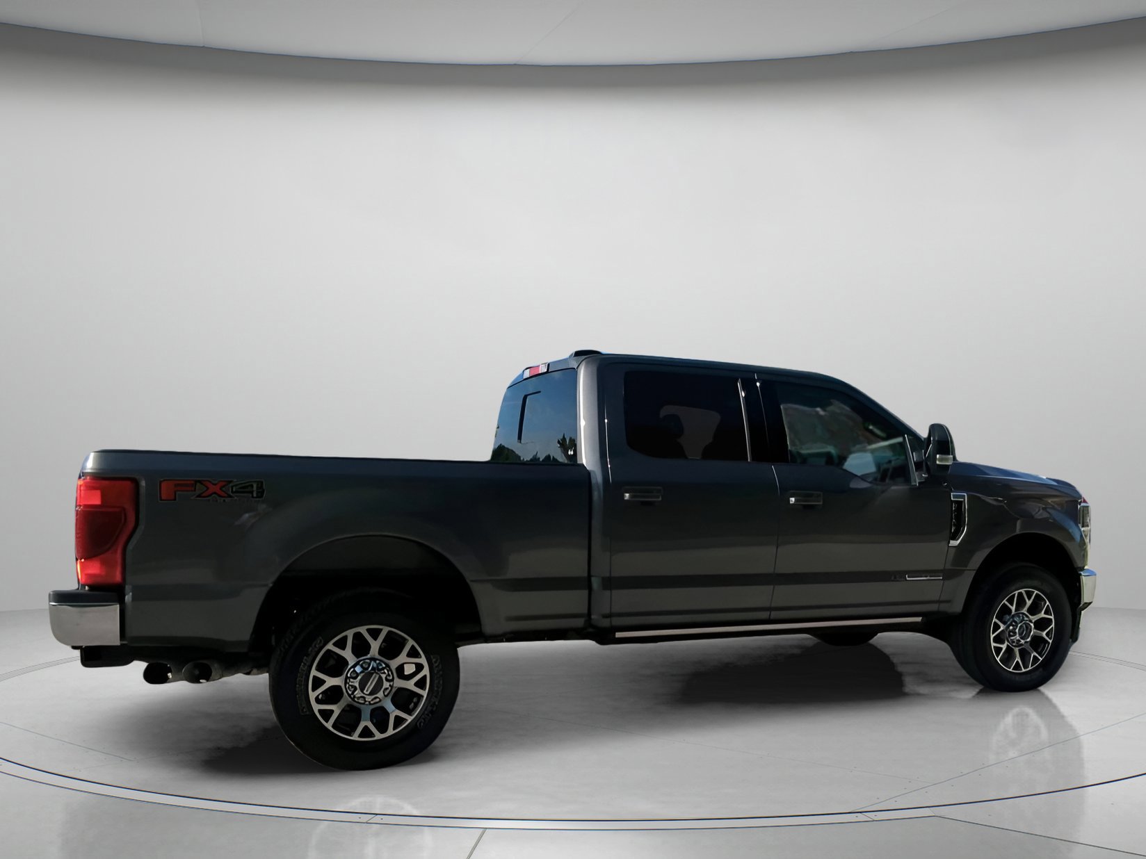 Certified 2022 Ford F250 Lariat w/ Lariat Ultimate Package image 25