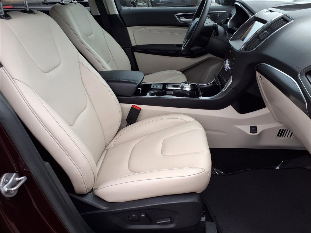 Certified 2020 Ford Edge Titanium image 26
