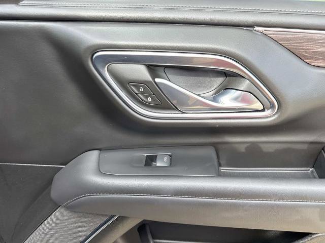 Used 2024 Chevrolet Tahoe Z71 w/ Luxury Package image 18