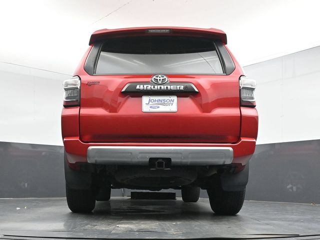 Used 2024 Toyota 4Runner TRD Off-Road Premium AWD/4WD image 32
