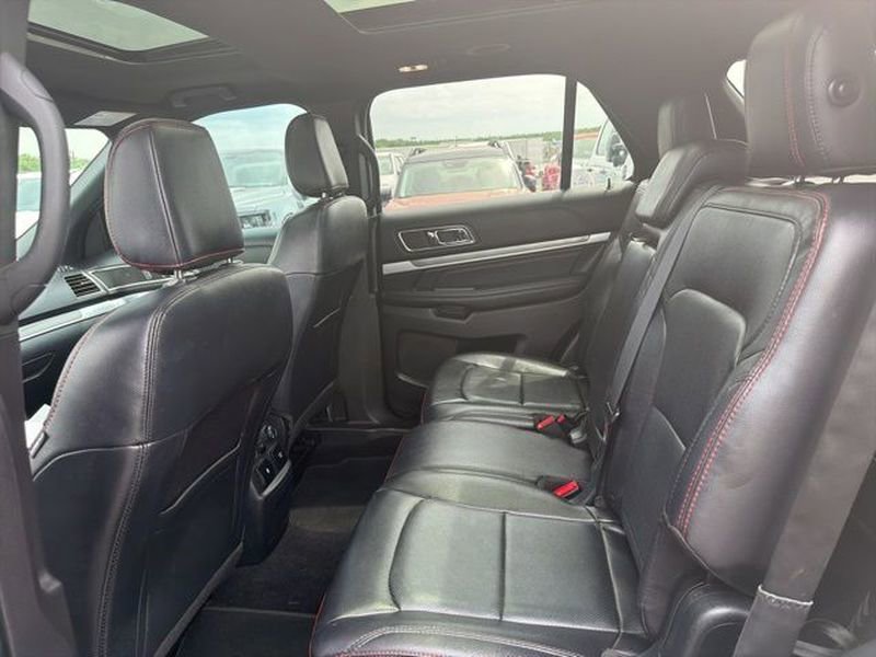 Certified 2019 Ford Explorer Sport w/ Equipment Group 401A image 15