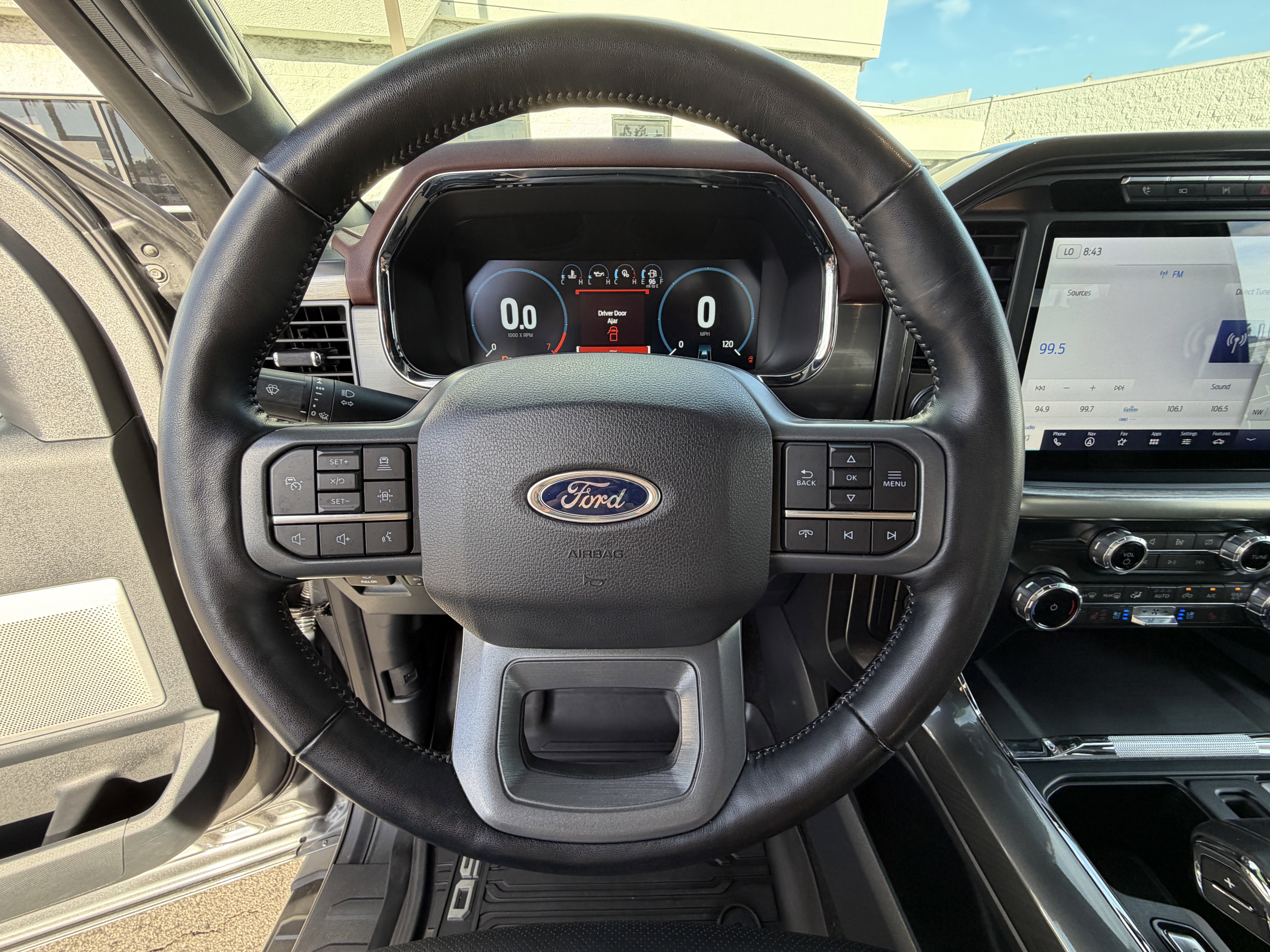 Certified 2022 Ford F150 Lariat w/ Equipment Group 502A High image 16