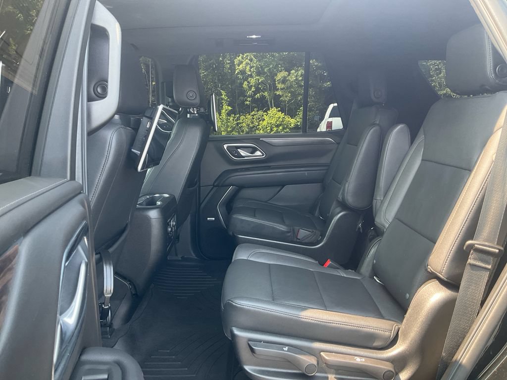 Used 2021 Chevrolet Tahoe Z71 w/ Z71 Off-Road Package AWD/4WD image 14
