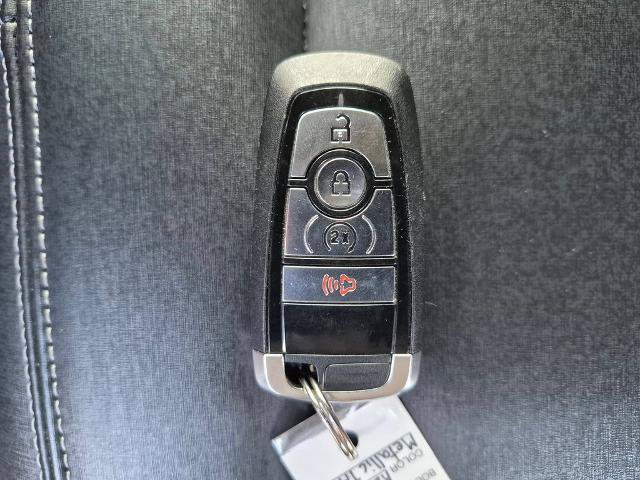 Certified 2025 Ford Bronco Badlands AWD/4WD image 29