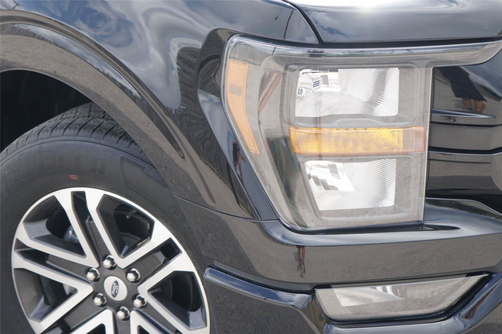 Certified 2023 Ford F150 XL RWD image 3
