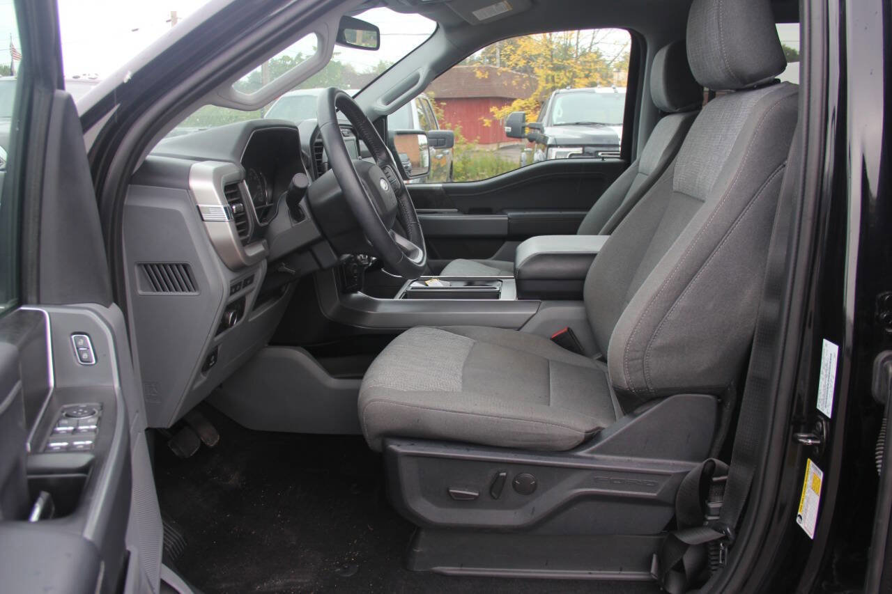 Certified 2022 Ford F150 XLT w/ Equipment Group 302A High image 27