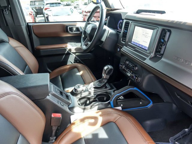 Certified 2023 Ford Bronco Outer Banks AWD/4WD image 31