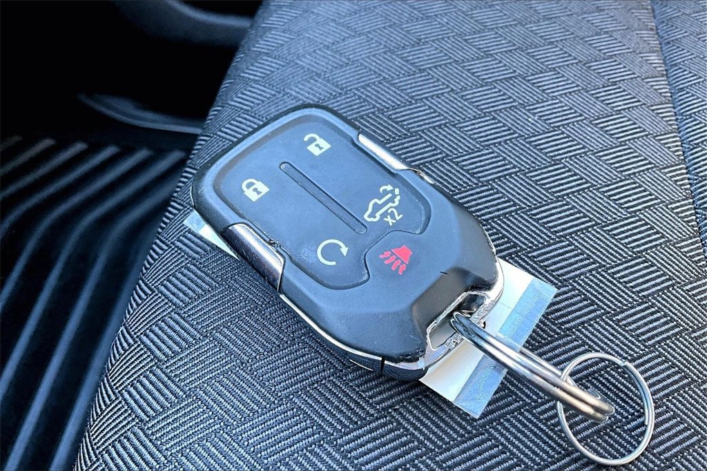 Used 2020 Chevrolet Silverado 1500 RST w/ All-Star Edition image 13