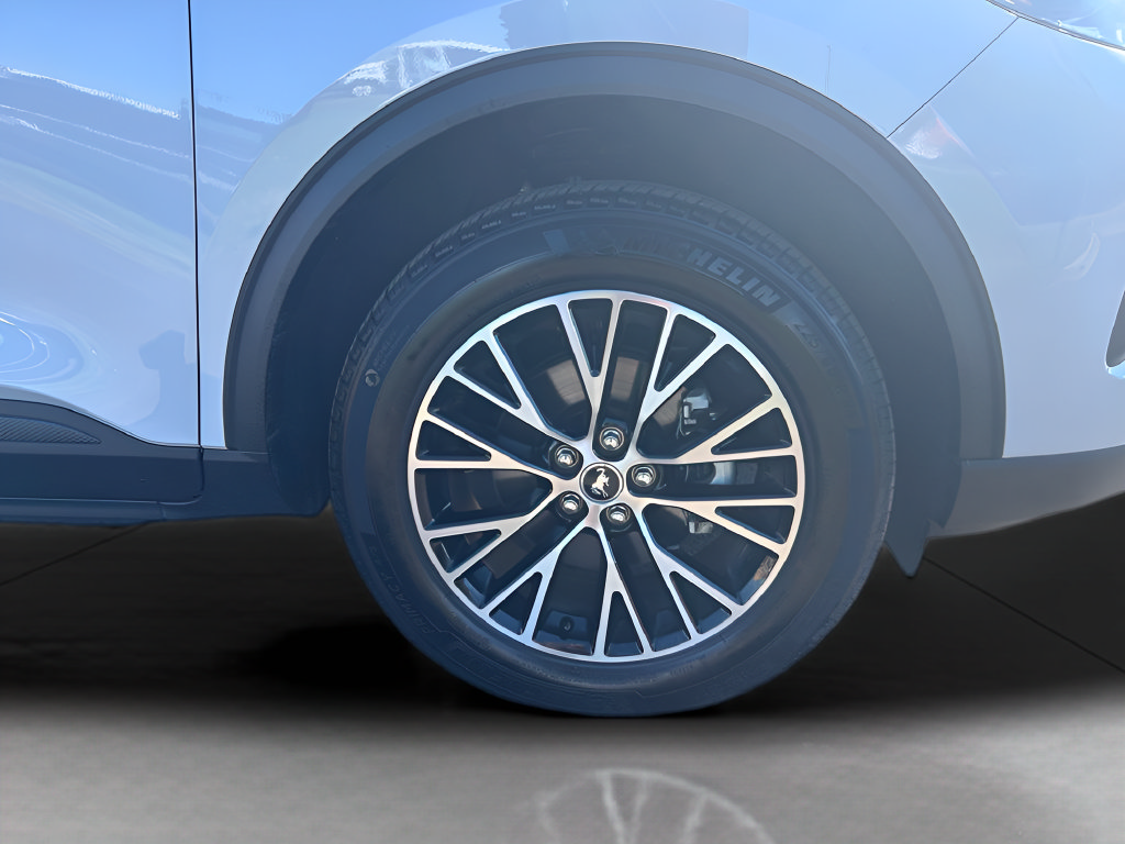 Certified 2025 Ford Escape SE FWD image 25