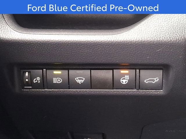 Used 2021 Toyota RAV4 XLE image 24