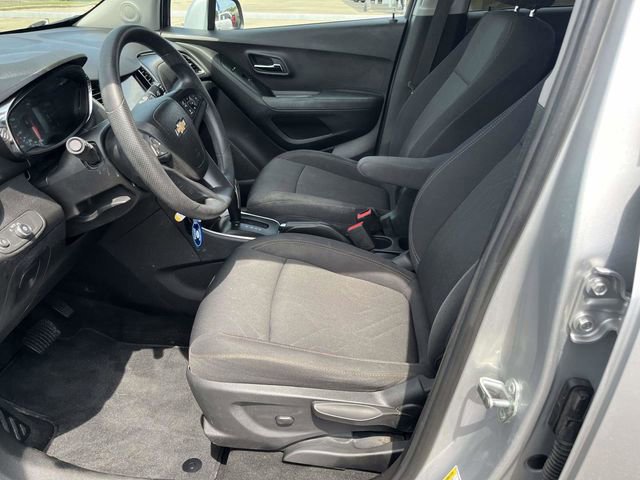 Used 2017 Chevrolet Trax LT image 11