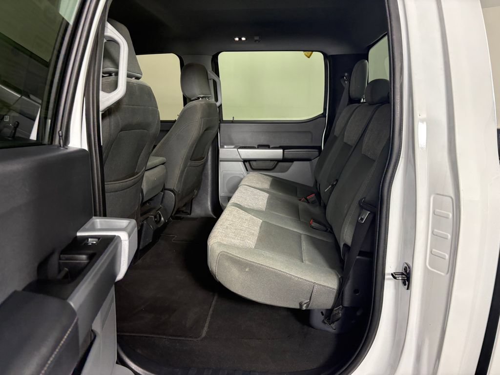 Certified 2024 Ford F250 XLT AWD/4WD image 28