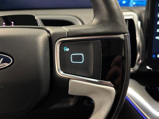 Certified 2025 Ford Expedition Max Platinum AWD/4WD image 24