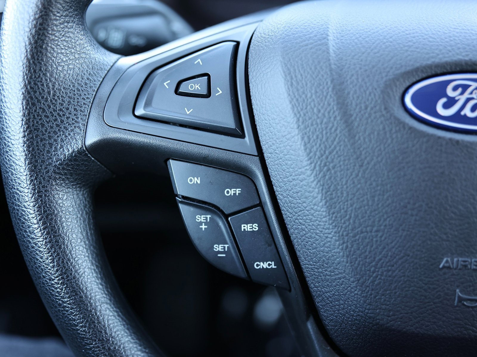 Certified 2023 Ford Edge SE w/ Black Appearance Package image 34